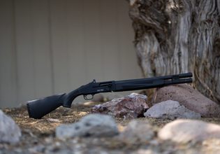 Mossberg unveils the new tactical semi-auto shotgun | Warspot.net