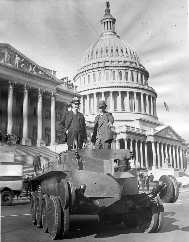 ​Demonstration of the new tank on Capitol Hill. Christie actively used the press to promote his designs - The Tank Patriarch | Warspot.net