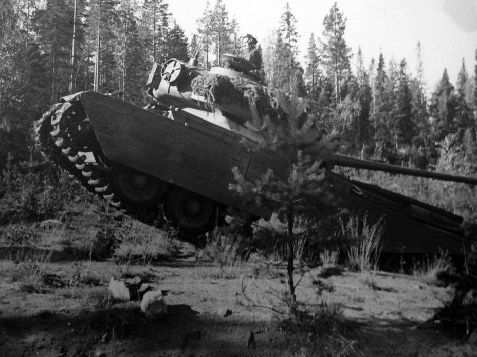​Exercises with P 2 tanks, summer of 1954 - Adventures of the Centurion in Scandinavia | Warspot.net