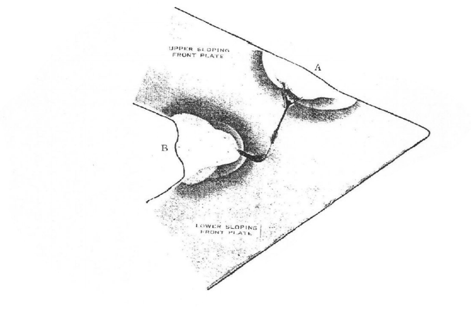 ​Upper and lower front plate joint. Unlike the T-34 tested at Aberdeen, this tank did not have a connecting beam - A Tank from a Former Ally | Warspot.net