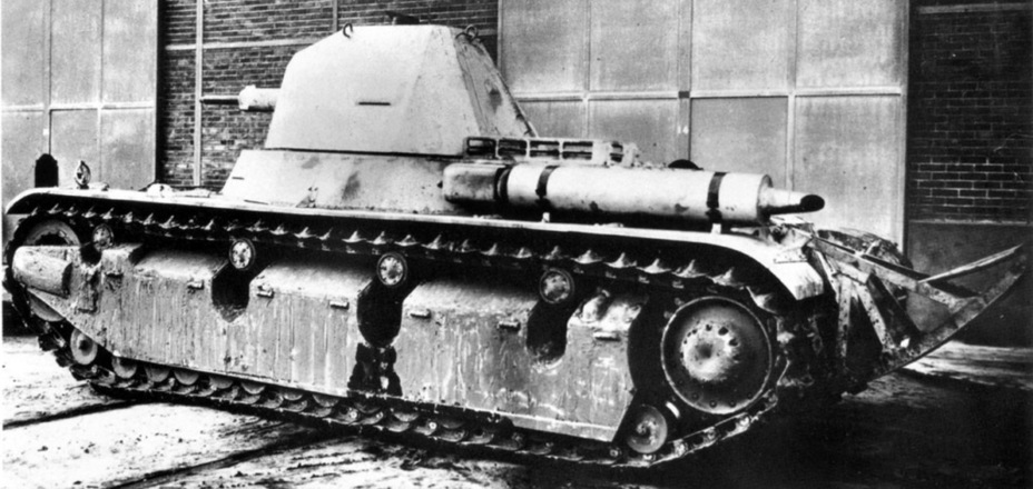 ​Like most French light tanks, the AMX 38 had a tail - AMX 38: A Tank Between Classes | Warspot.net
