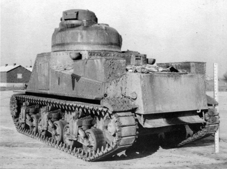 ​A characteristic rear plate allows one to distinguish diesel tanks - Medium Tank M3 | Warspot.net