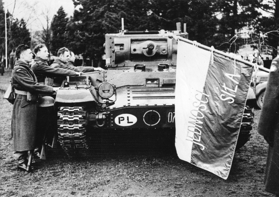 ​Tankers of the Polish Tank Brigade swear an oath. January 1942 - Infantry Sweet Spot | Warspot.net