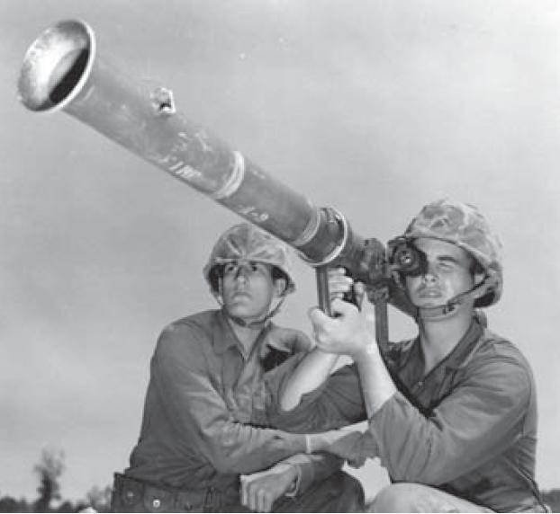 ​US Marines RPG team with an M20B1A1 launcher - Super Bazooka: Improved Antitank Fist | Warspot.net