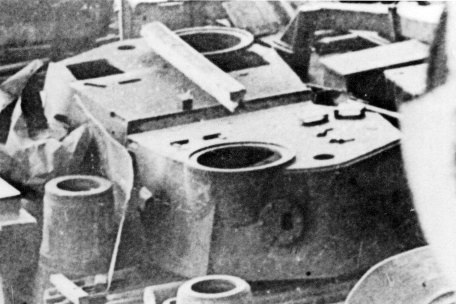 ​VK 36.01 turrets remained at Krupp's warehouse - VK 36.01: Half a Step from the Tiger | Warspot.net
