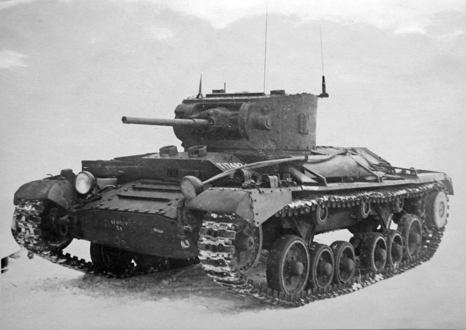 ​Valentine II on trials, Kazan, December 1941 - British Tank for Soviet Infantry | Warspot.net