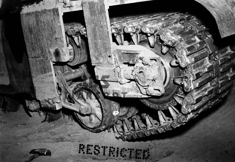 ​Slipping tracks were a common phenomenon when it came to the T14 - Medium Assault Tank for the British | Warspot.net