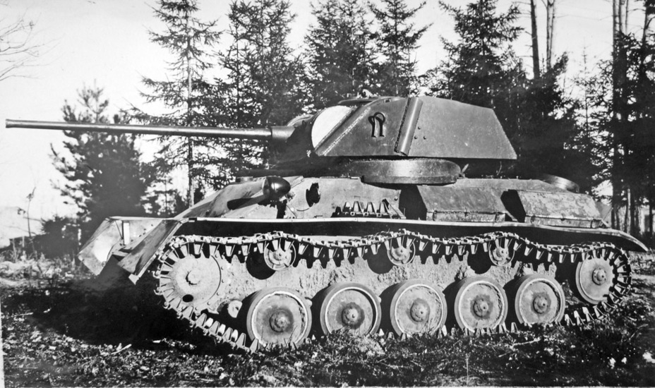 ​Molotov GAZ production T-80 with a VT-43 gun, Gorohovets proving grounds, late September 1943 - The First T-80 | Warspot.net
