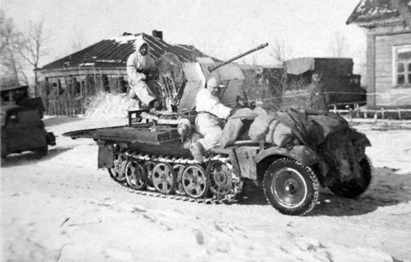 Sd.Kfz.10/4 from SS division Totenkopf, Eastern Front, 1943 - A Light and Simple SPAAG | Warspot.net