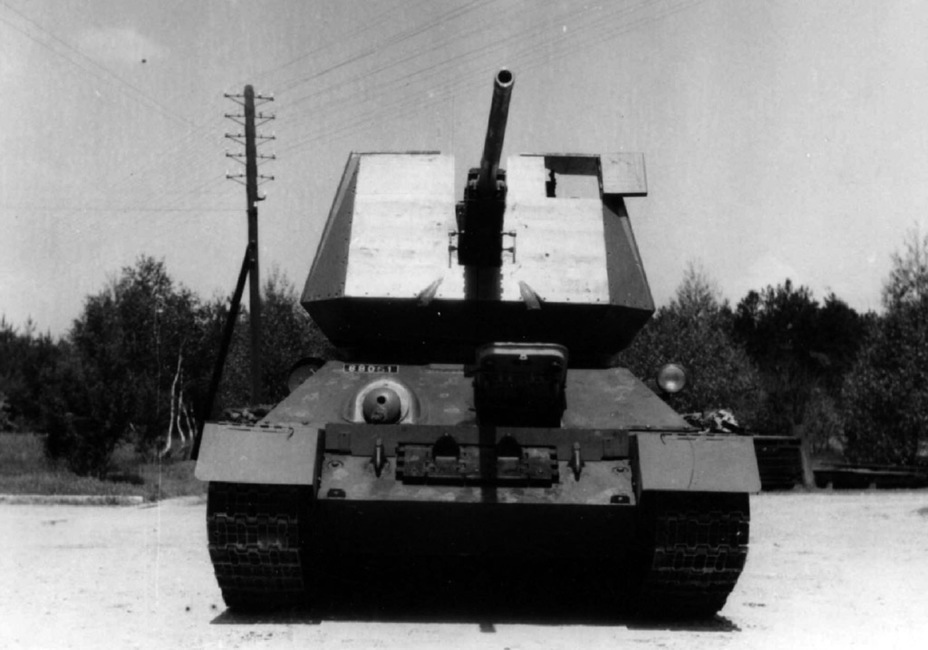 ​An experimental SPAAG on the T-34 chassis, 1953 - SU-100, Czechoslovakian Style | Warspot.net