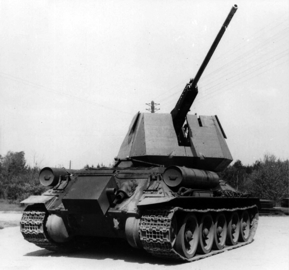 ​The SPAAG failed trials - SU-100, Czechoslovakian Style | Warspot.net