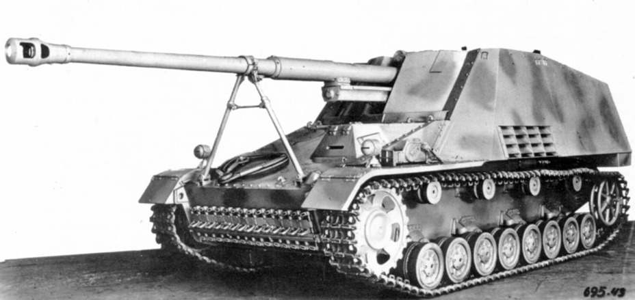 ​The first production Hornisse, February 1943 - Anti-Tank Hornet, a.k.a. Rhino | Warspot.net