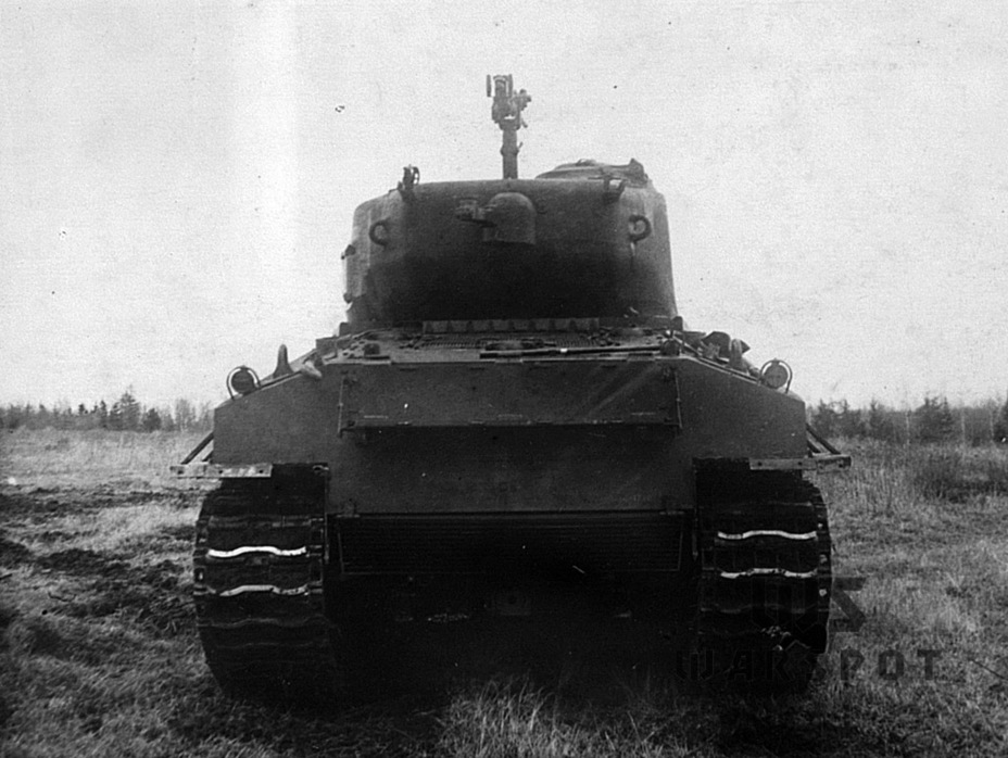 ​The same tank from the back - New Legs for the Emcha | Warspot.net