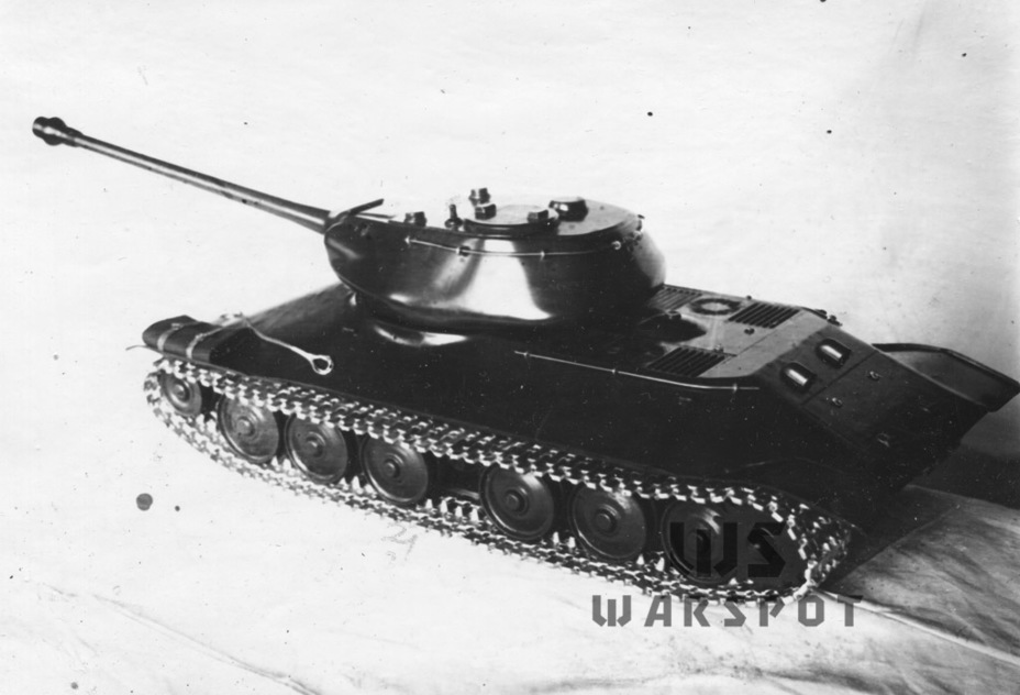 ​The model that was later built had a simpler turret, similar to the one later designed for the IS-2U - Modernization on Paper | Warspot.net