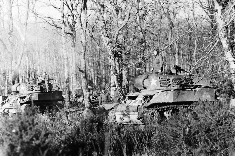 ​The HMC M8 was used widely in 1944-1945 in Western Europe - HMC M8: Quick Support for Light Tanks | Warspot.net