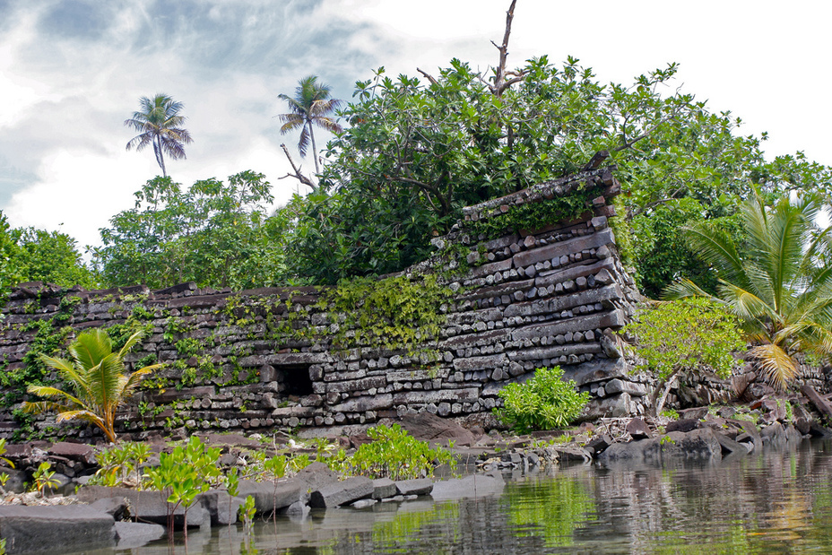 ​The remains of Nan Madol are located in a lagoon off the southeast coast of Pohnpei and incorporate ruins of stone structures on several artificial islets. They are separated by the network of canals, which is why the complex is sometimes dubbed as the “Venice of the Pacific” - Sokehs Island against the German Empire | Warspot.net