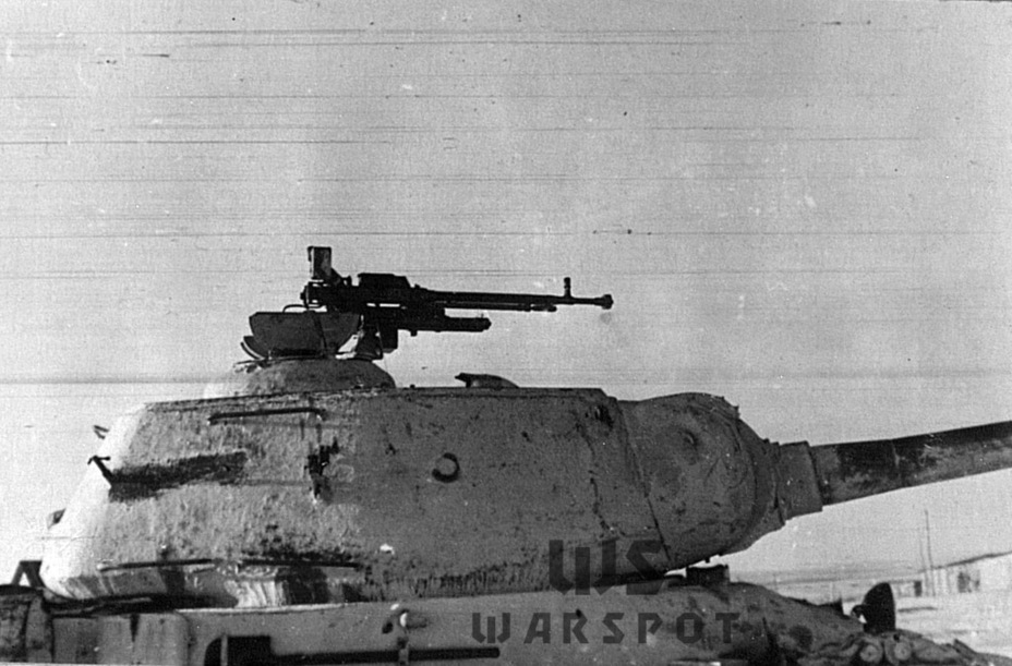 ​Trials of the DShK AA mount on an IS-2, December 1944 - IS-2M: Small Modernization of a Large Tank | Warspot.net