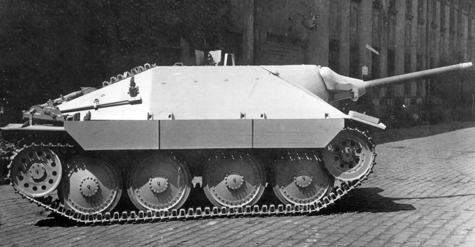 ​The same vehicle from the side - Hetzer: Ersatz Destroyer | Warspot.net