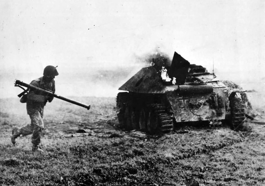 ​Infantry, especially man-portable anti-tank grenade launchers, became a lethal enemy of the Jagdpanzer 38 - Hetzer: Ersatz Destroyer | Warspot.net