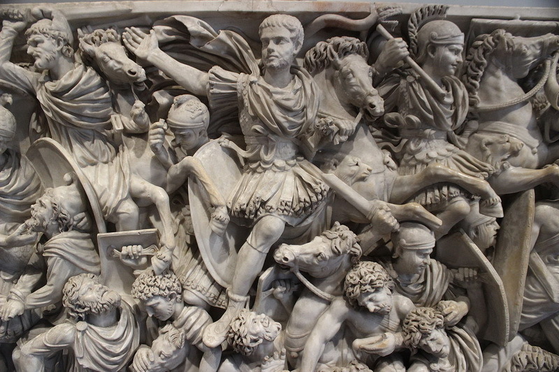 ​The Ludovisi Battle sarcophagus, which belonged to Emperor Hostilian, who died of the disease in November 251. Palazzo Altemps, Rome. commons.wikimedia.org - Plague and the End of Antiquity | Warspot.net