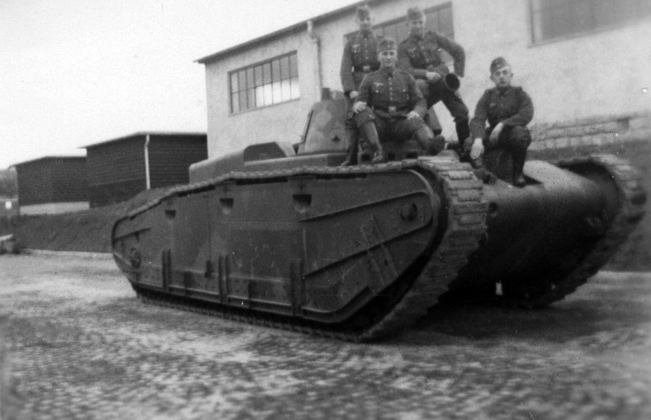 ​This photo was taken after trials in the USSR - First Try at a Medium Tank | Warspot.net