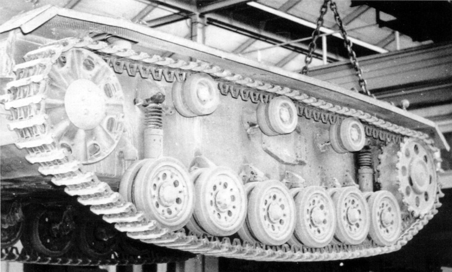 ​The Ausf.G chassis was indistinguishable from the Ausf.E and Ausf.F - Transitional Panzer III | Warspot.net