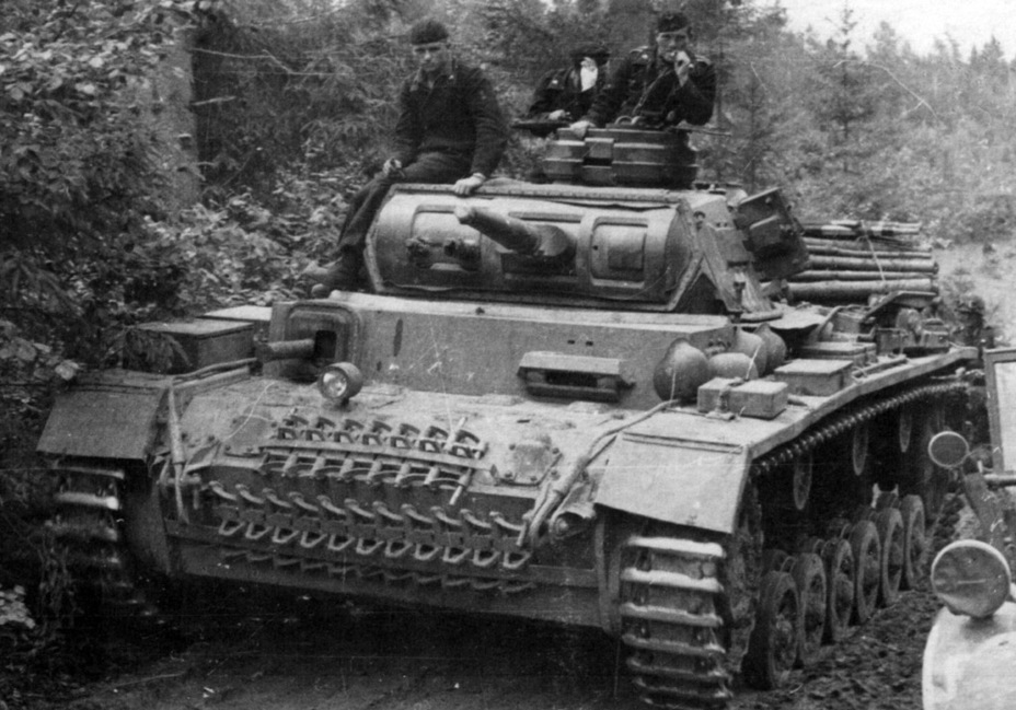 ​Tauchpanzer III Ausf.G, summer 1941 - Transitional Panzer III | Warspot.net