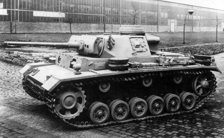 ​PzIII Ausf.M at the Wegmann factory, fall of 1942 - The Last of the Threes | Warspot.net
