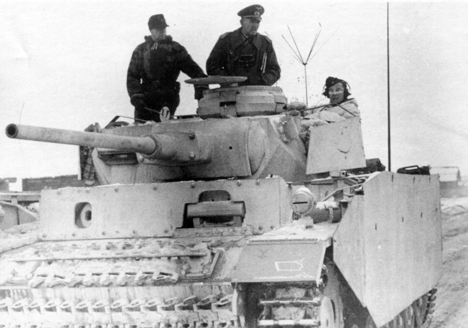 ​Pz.Bef.Wg.III Ausf.K. The variant is easy to determine by the observation hatch in the front of the turret - The Last of the Threes | Warspot.net
