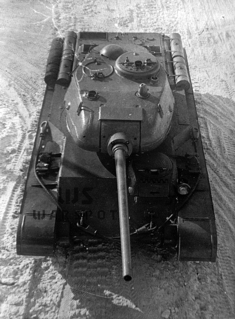 ​The tank with a 1600 mm turret ring was preferable from the point of view of mass production. - T-44: A Step in the Right Direction | Warspot.net