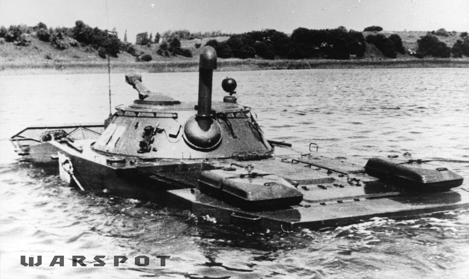 ​A PT-76B with a tall hull designed for marines. An air intake pipe is mounted on the turret ventilation fan - On Water Like On Land  | Warspot.net