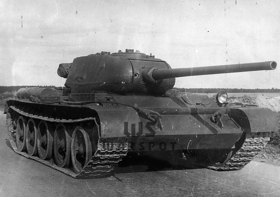 ​The second prototype at the NIBT proving grounds, June 1944 - T-44: The Second Version | Warspot.net