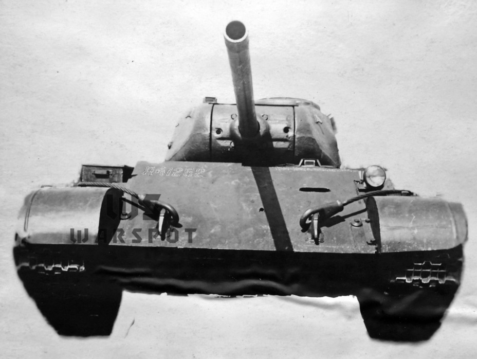 ​This production tank with serial number L41252 was built in February of 1945. The numbering system changed in March of 1945 - T-44: an Intermediate Tank | Warspot.net