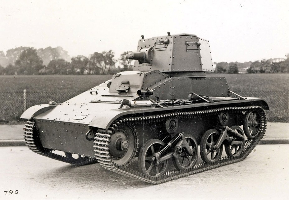 ​A «Vickers 4-tonner» tank, the ideological precursor to the 4TP tank - The Polish Army's Phantom Reserves | Warspot.net