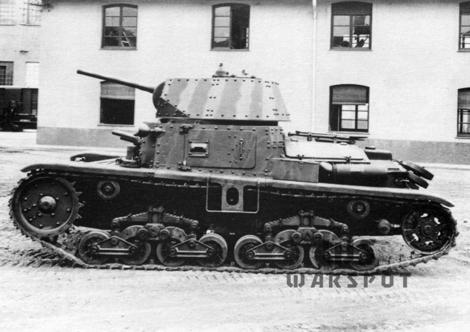 ​An experimental Carro Armato M 13 tank at the Ansaldo factory. Many elements, including the step on the side and observation ports in the turret platform were taken from the Carro Armato M 11-39 - Workhorse of the Italian Army | Warspot.net