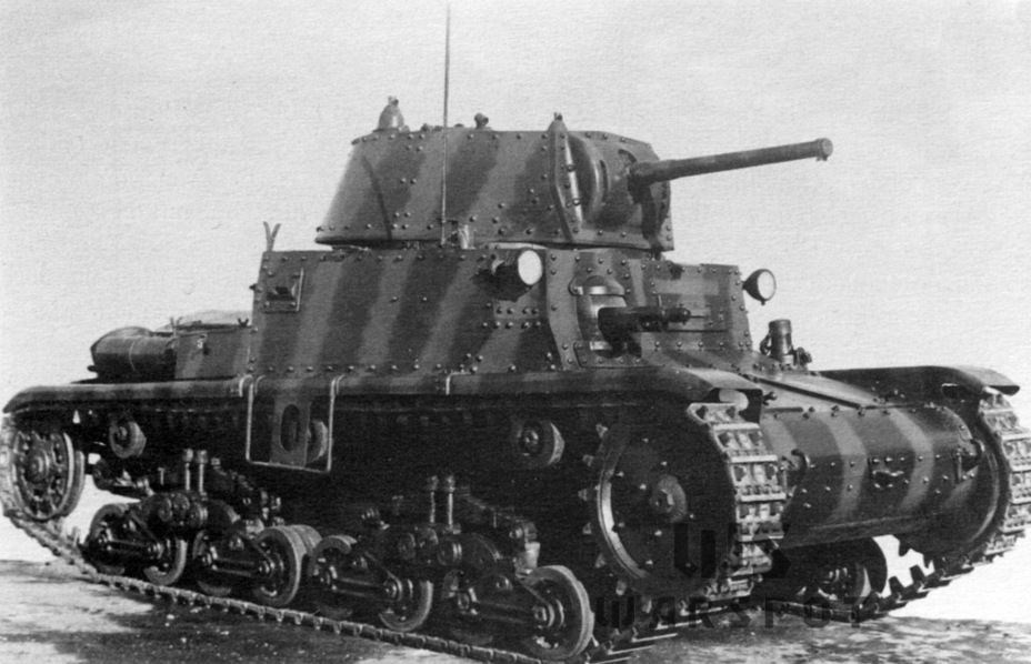 ​The prototype was used to test various components of the production tank, including a radio - Workhorse of the Italian Army | Warspot.net