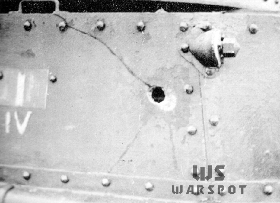 ​This was the cost of underestimating anti-tank weapons. The armour of Italian tanks was designed to resist high-caliber machine guns, but its main opponent was anti-tank guns - Workhorse of the Italian Army | Warspot.net