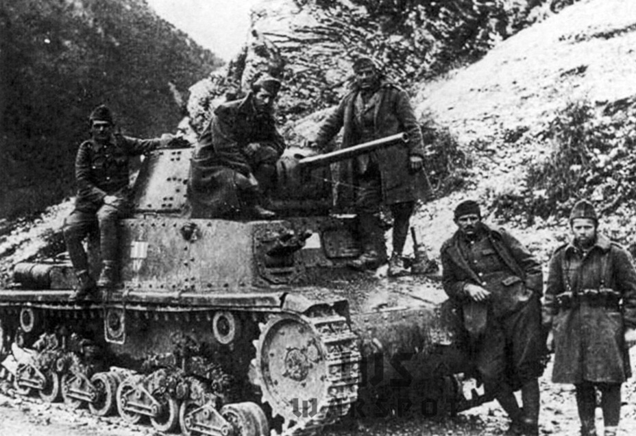 ​M 13-40 captured by Greek soldiers in 1941 - Workhorse of the Italian Army | Warspot.net