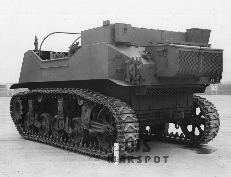 ​The same vehicle from the rear - A Bigger Howitzer on a Smaller Chassis | Warspot.net
