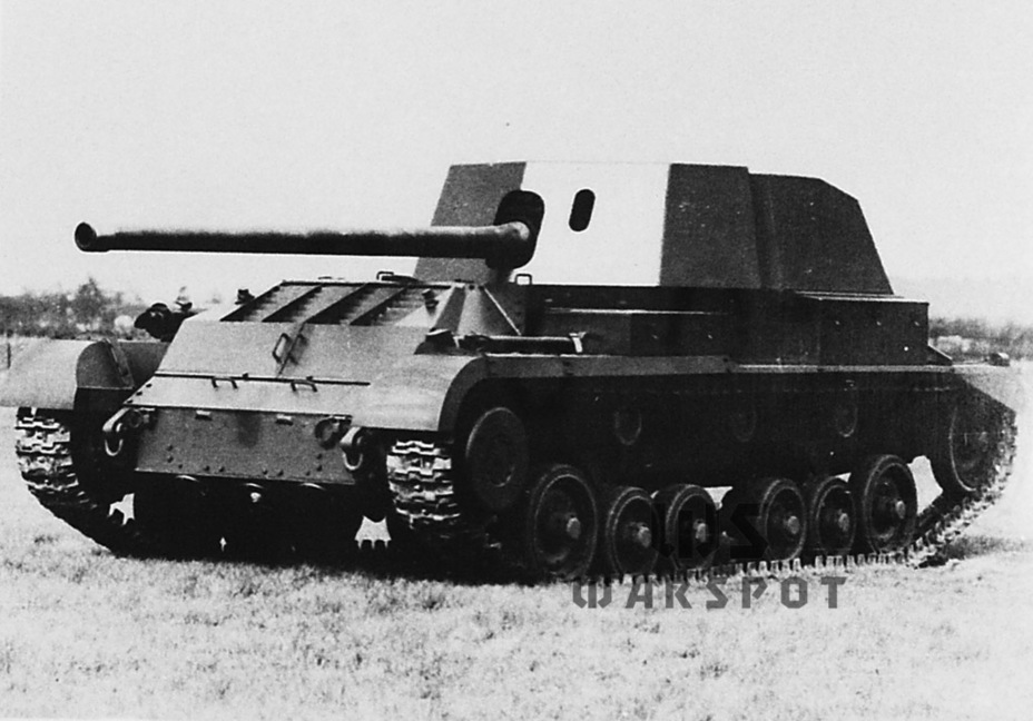 ​Unlike the production vehicles, the prototype did not have a muzzle brake. There were several other distinctions - Backwards Tank Destroyer | Warspot.net
