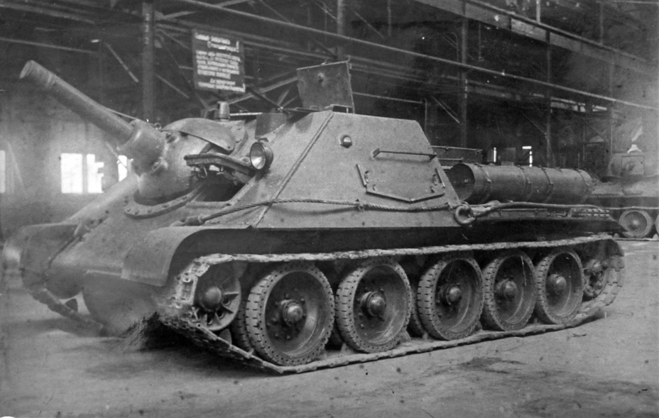 ​Experimental prototype of the SU-122M at UZTM, early May of 1943 - Mistimed Improvement | Warspot.net