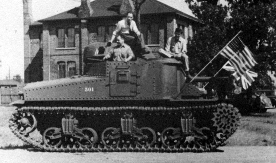 ​The first Medium Tank M3 built to British specifications by the Pressed Steel Car Company. July 15th, 1941 - Lee and Grant: American Generals in British Service | Warspot.net