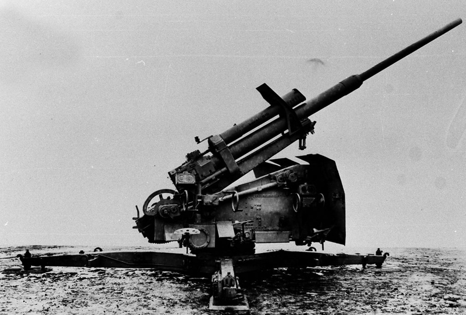 ​The 8.8 cm Flak 41, a powerful, but very heavy AA gun - SPG and Fold-Out AA Gun | Warspot.net