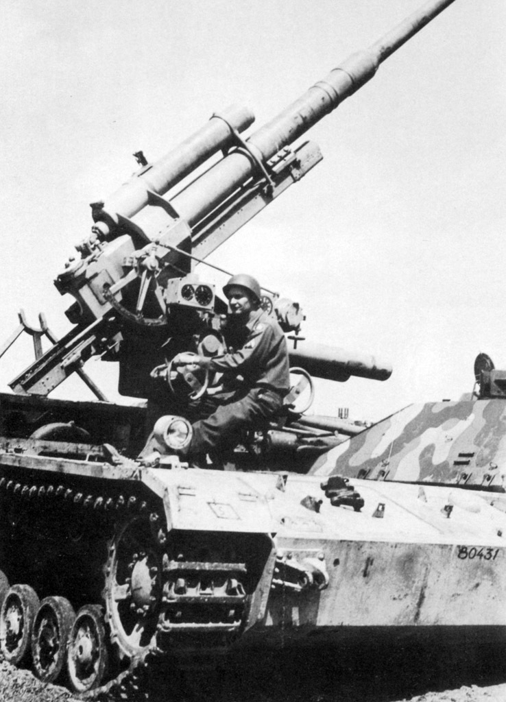 ​Improvised SPAAG on the PzIV Ausf. H chassis captured at an airport in Pilsen in May of 1945 - SPG and Fold-Out AA Gun | Warspot.net