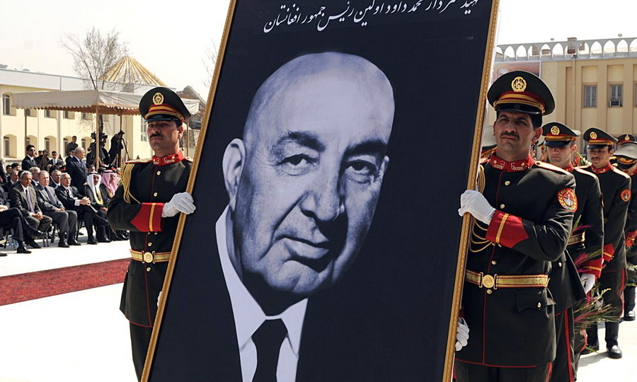​Mohammed Daoud’s funeral ceremony, Kabul, the 17th of March 2009 - The Saur Revolution: the Anatomy of a Military Coup | Warspot.net