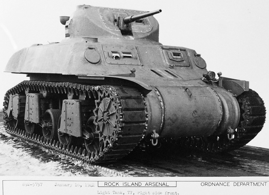 ​Experimental prototype of the Light Tank T7, January 1942. The circular covers on the hull conceal the headlights - Overweight Showpiece | Warspot.net