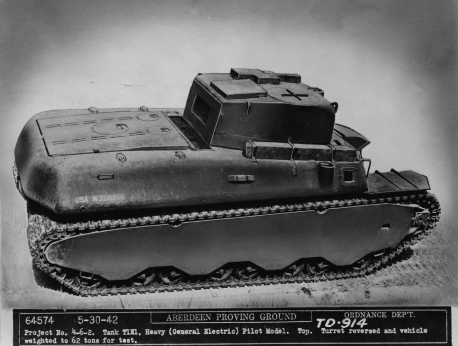 ​Aside from the massive transmission cover, the T1E1 also had a different engine deck - Heavy Tank from Pennsylvania | Warspot.net