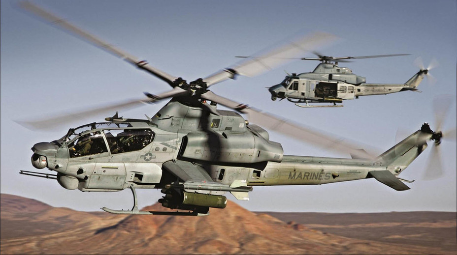 ​Helicopters AH-1Z Viper (foreground) and UH-1Y Venom (background) defense-blog.com - Czech Republic weighs upping its order of Venom and Viper helicopters | Warspot.net