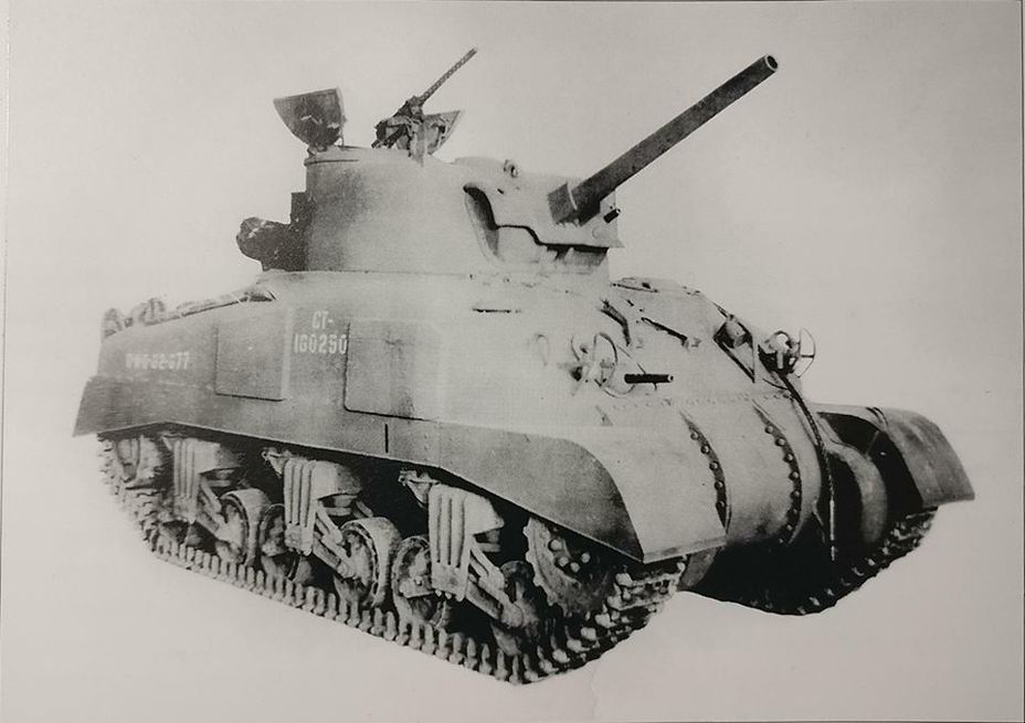 ​An early production Grizzly tank. Aside from a Canadian registration number, there are nearly no differences from the American Medium Tank M4A1 - Waking the Canadian Bear | Warspot.net