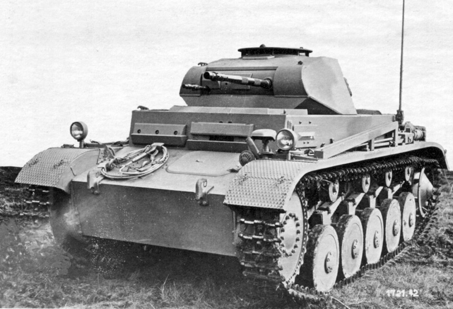 ​This tank was equipped for fighting in Africa. The front mudguards got lost fairly quickly - Pz.Kpfw.II Ausf. F: Third Time's the Charm | Warspot.net